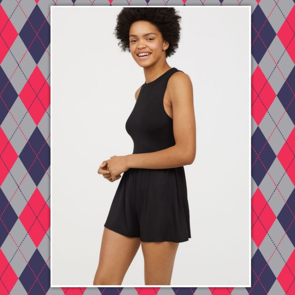 ❤H&M Lightweight Sleeveless Romper Size 10/Med❤